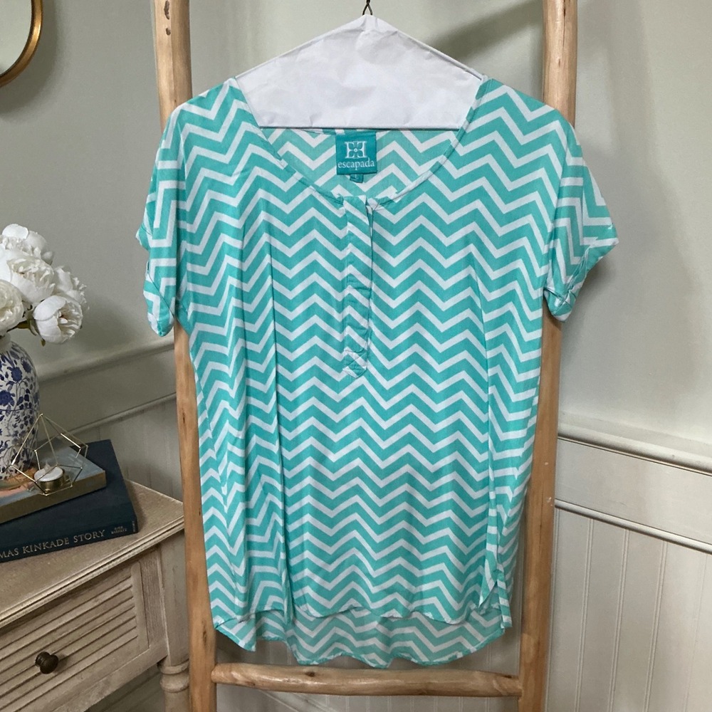 Escapada Womens Large Turquoise White Chevron Zigzag Rayon High Low Blouse Top
